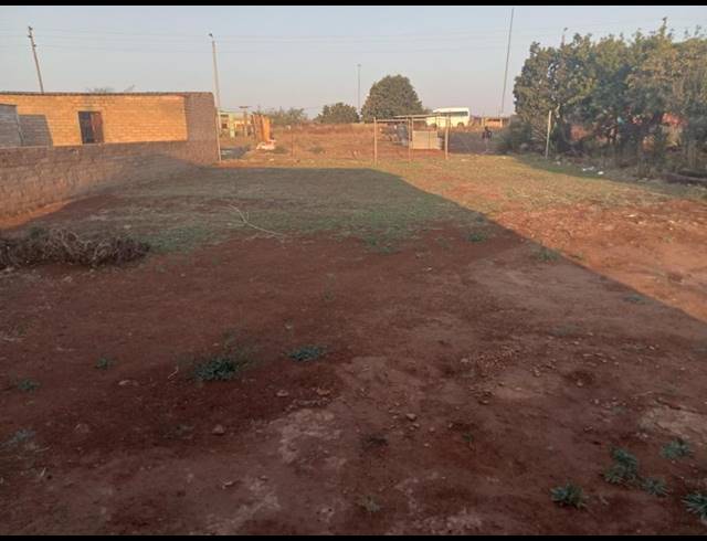 LAND FOR SALE IN SOSHANGUVE SOUTH